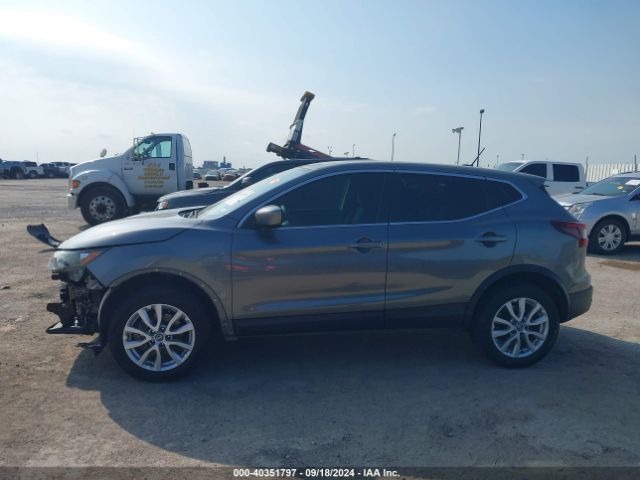 JN1BJ1CVXLW540916 Nissan Rogue Sport S Fwd Xtronic Cvt
