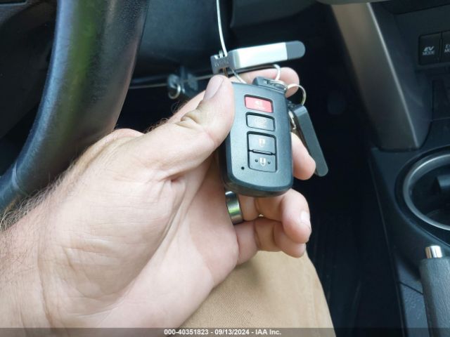 JTMDJREV9HD133464 Toyota Rav4 Hybrid Limited
