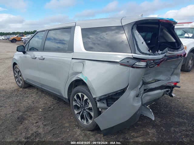 KNDNC5H36R6420543 KIA Carnival Mpv Ex