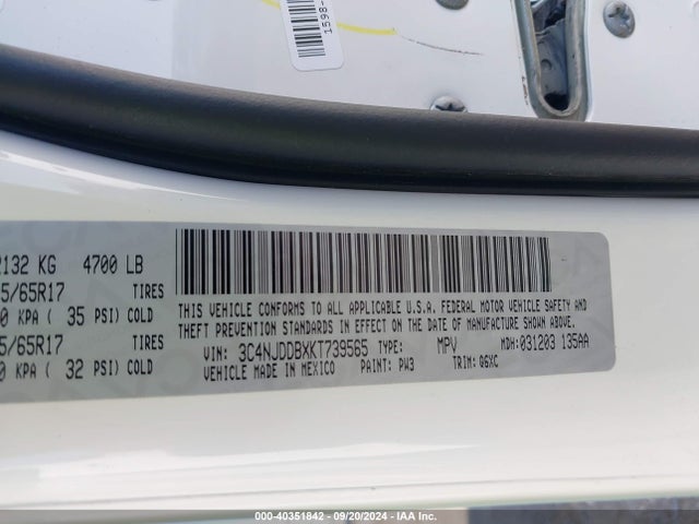 3C4NJDDBXKT739565 Jeep Compass Trailhawk 4x4