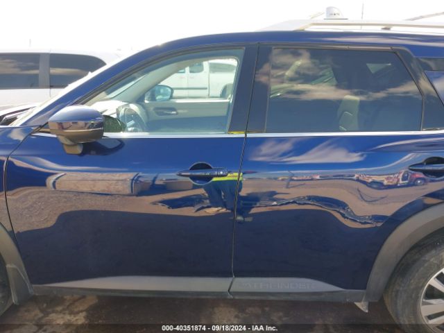 5N1DR3CA2NC255571 Nissan Pathfinder Sl 2wd