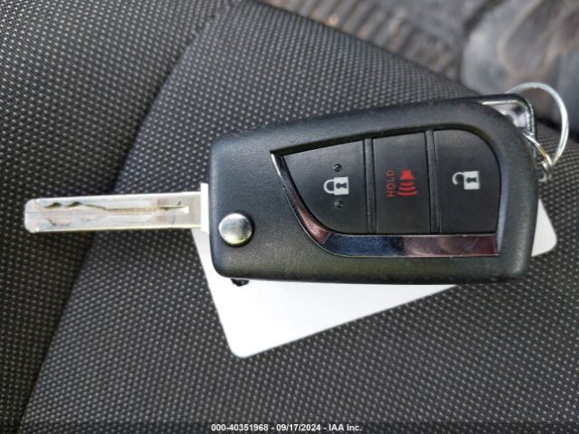 NMTKHMBX2MR127059 Toyota C-HR LE