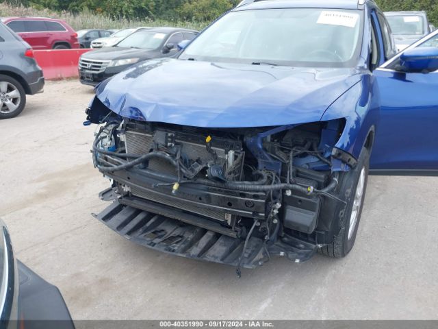 KNMAT2MV0JP554211 Nissan ROGUE SV