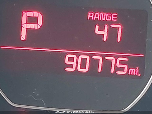KIA SOUL + 2018 KNDJP3A59J7568221 Image 16