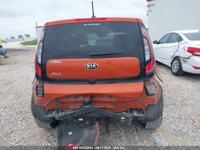 KIA SOUL + 2018 KNDJP3A59J7568221 Image 17