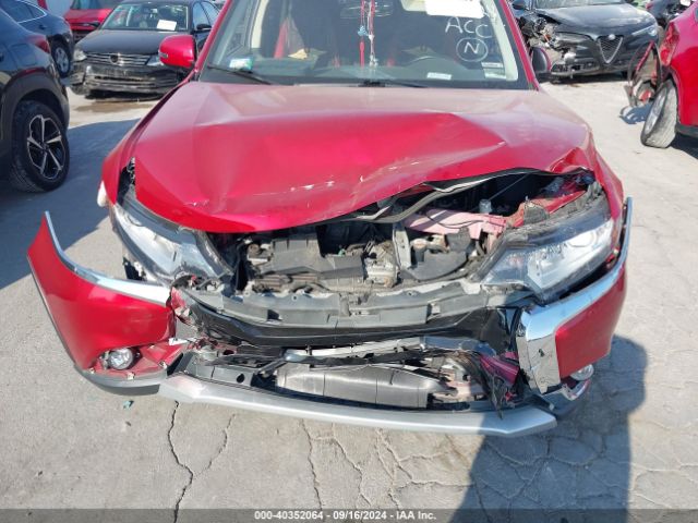 JA4AZ3A35JZ037749 Mitsubishi Outlander Se