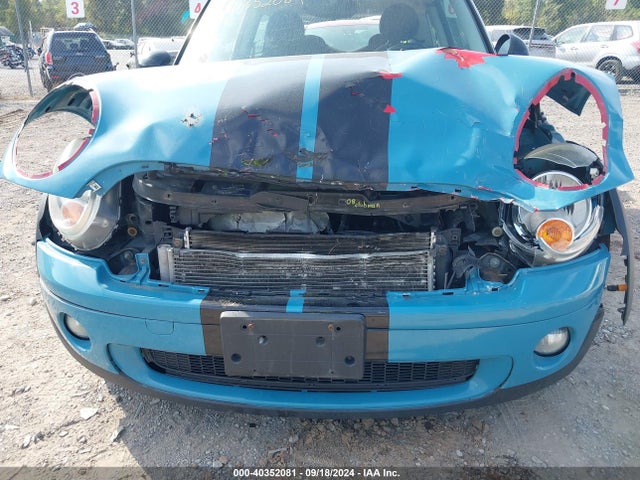 2009 MINI COOPER WMWMF33579TW78584 Photo 5