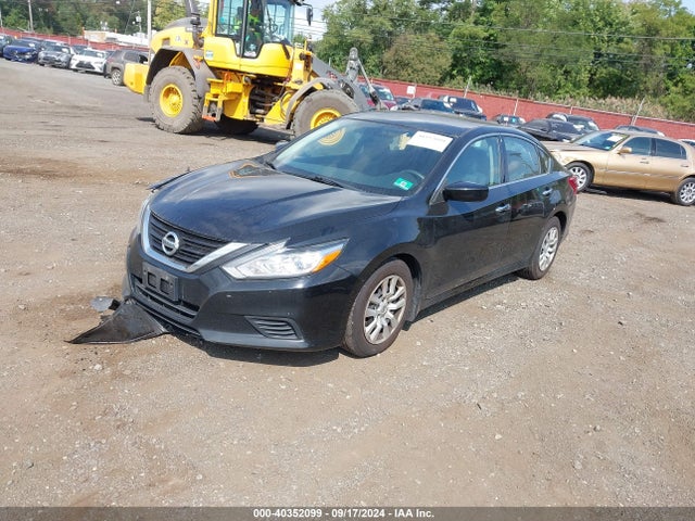 Nissan Altima 2.5 S 2018 1N4AL3APXJC298913 Image 2