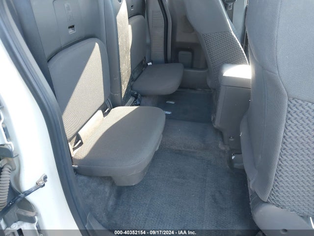 Nissan Frontier Sv 2018 1N6AD0CW2JN747710 Image 8