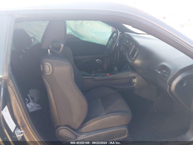 2C3CDZJG2NH211371 Dodge Challenger Gt