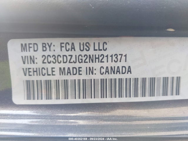 2C3CDZJG2NH211371 Dodge Challenger Gt