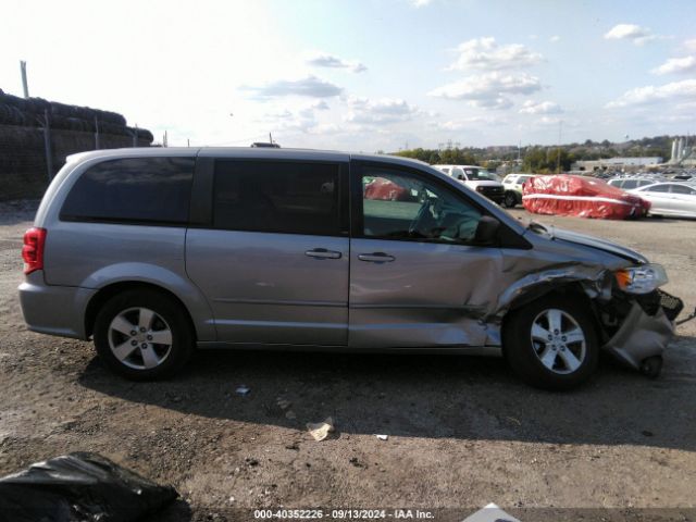 2C4RDGBG1ER152011 Dodge Grand Caravan Se