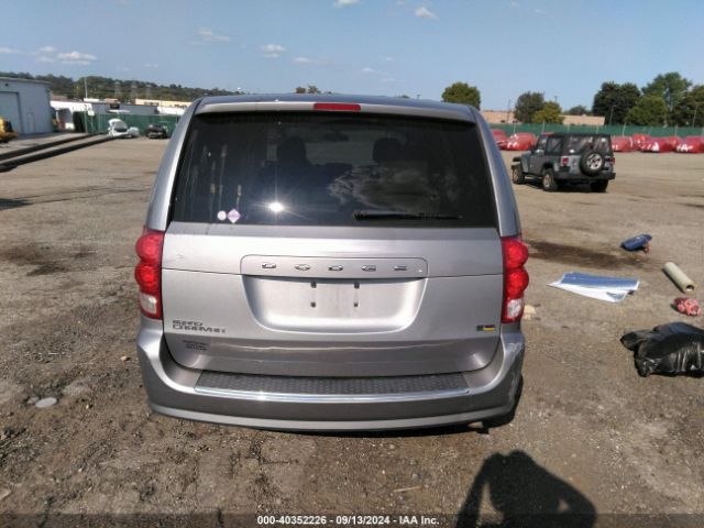 2C4RDGBG1ER152011 Dodge Grand Caravan Se