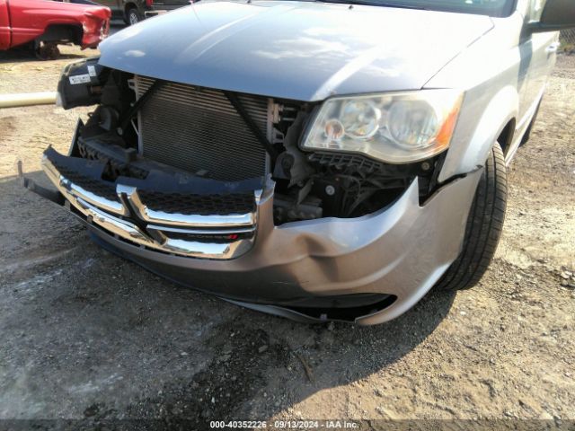 2C4RDGBG1ER152011 Dodge Grand Caravan Se