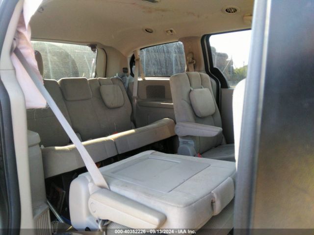 2C4RDGBG1ER152011 Dodge Grand Caravan Se
