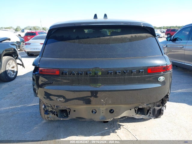 SAL1P9EU3PA106147 Land Rover Range Rover Sport Se