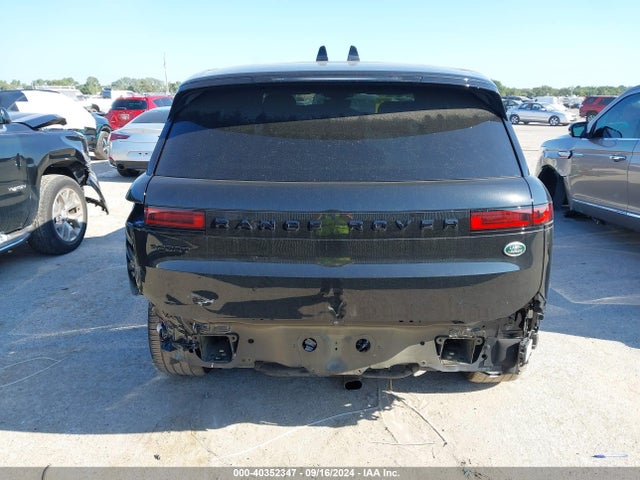 SAL1P9EU3PA106147 Land Rover Range Rover Sport Se