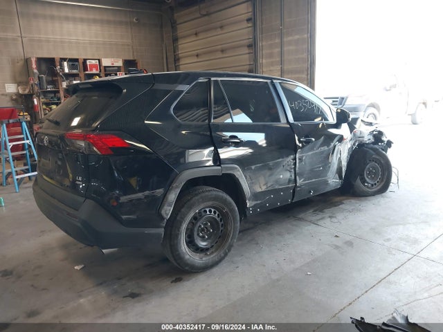 Toyota RAV4 LE 2022 2T3F1RFVXNC287785 Image 4
