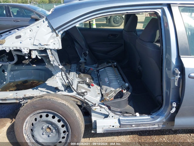JTDBCMFE8R3039439 Toyota Corolla Hybrid Le