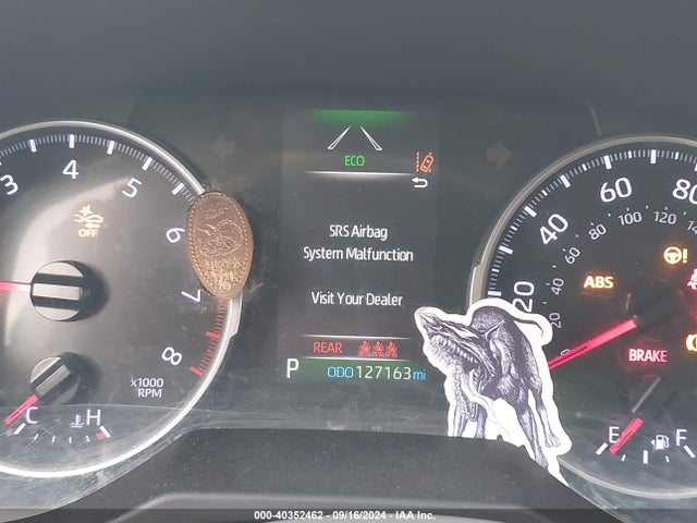 Toyota RAV4 LE 2019 JTMH1RFV4KJ007652 Image 16