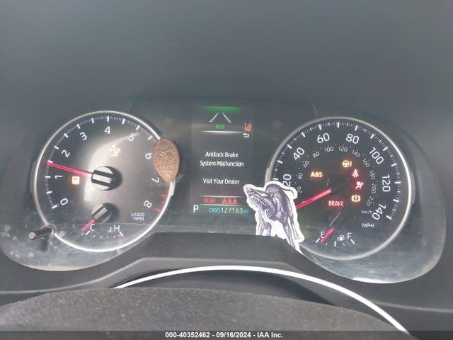 Toyota RAV4 LE 2019 JTMH1RFV4KJ007652 Image 7