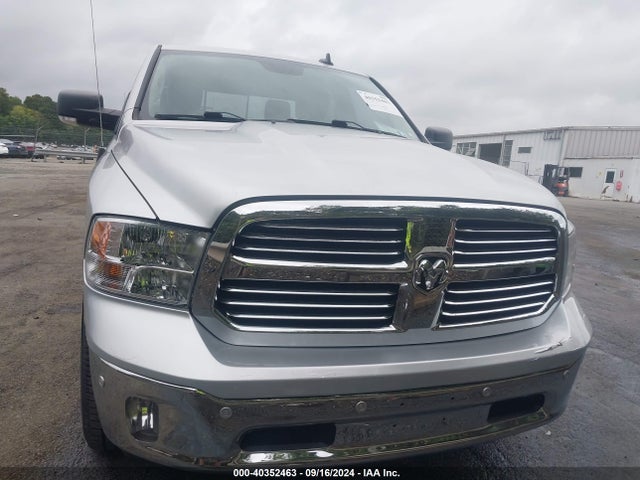 3C6RR7LT5JG227118 RAM 1500 Big Horn  4x4 5'7 Box