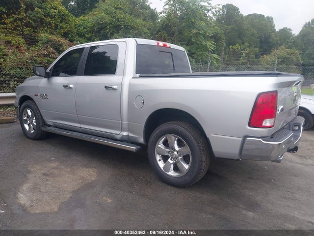 3C6RR7LT5JG227118 RAM 1500 Big Horn  4x4 5'7 Box