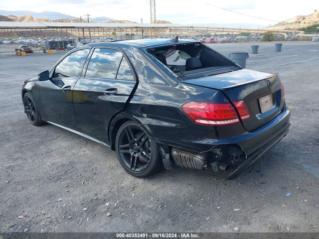 Mercedes-Benz E 350 2014 WDDHF5KB6EB065224 Image 3