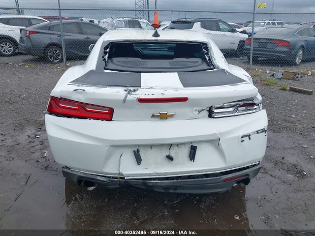 Chevrolet Camaro 1lt 2017 1G1FB1RX0H0160264 Image 16