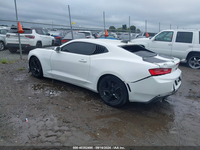 Chevrolet Camaro 1lt 2017 1G1FB1RX0H0160264 Image 3