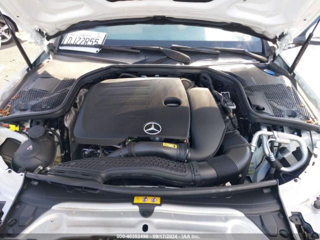W1KWF8DB2MR621315 Mercedes-Benz C 300 Sedan