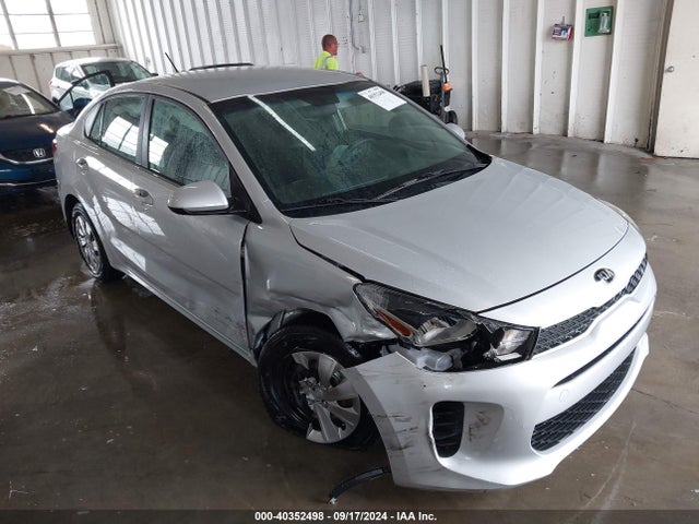 KIA RIO S 2020 3KPA24AD5LE322393 Image 1