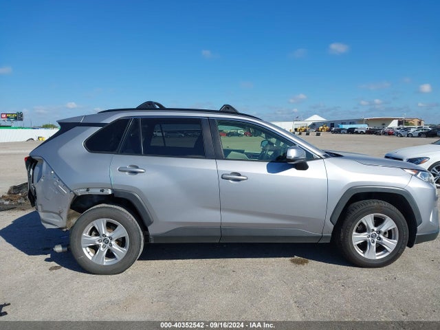 Toyota Rav4 Xle 2019 JTMW1RFV2KD015691 Image 14