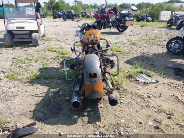2016 HARLEY-DAVIDSON FLHR 1HD1FBM19GB669298 Photo 5