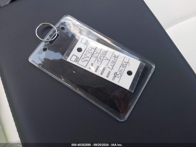 2024 TESLA MODEL Y 7SAYGDEE5RA281298 Photo 10