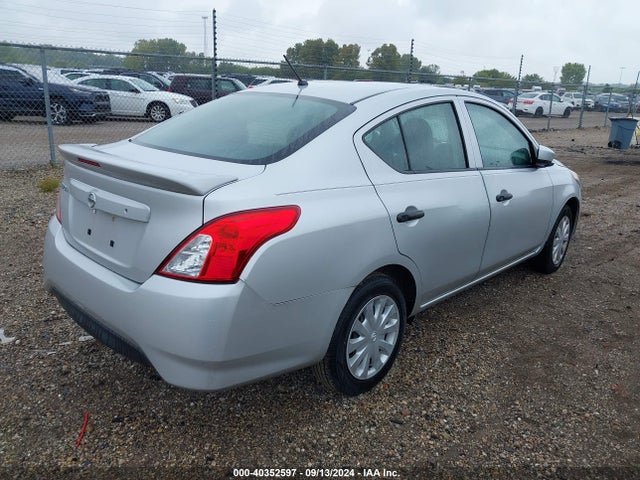 Nissan Versa 1.6 S+ 2018 3N1CN7AP3JL826089 Image 4