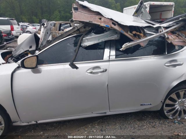 JTHBW1GG4E2040673 Lexus ES 300H