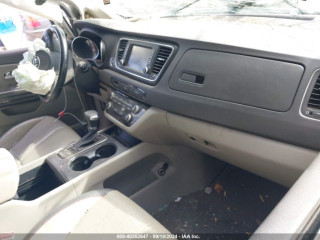 KNDMB5C14H6332187 KIA SEDONA LX