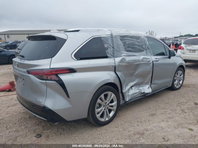 5TDERKEC7PS179669 Toyota Sienna Platinum