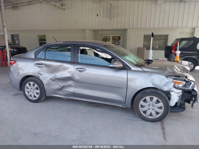 3KPA24AD8NE439291 KIA RIO S