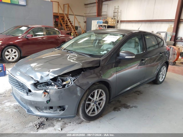 Продажа на аукционе авто 2015 Ford Focus Se, vin: 1FADP3K24FL252411, номер лота: 40352858