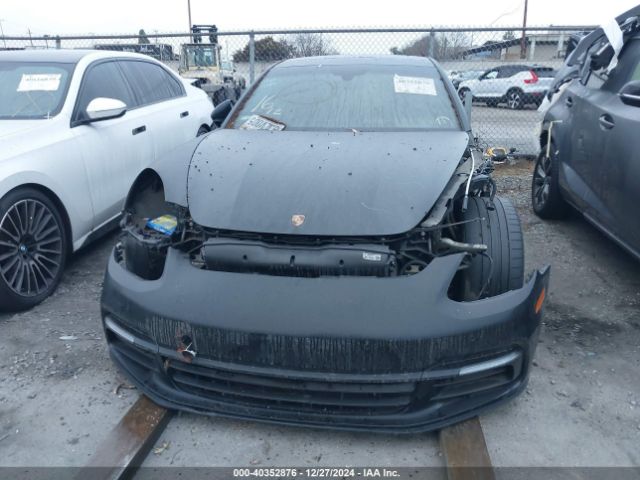 WP0AA2A76KL100789 Porsche PANAMERA 4