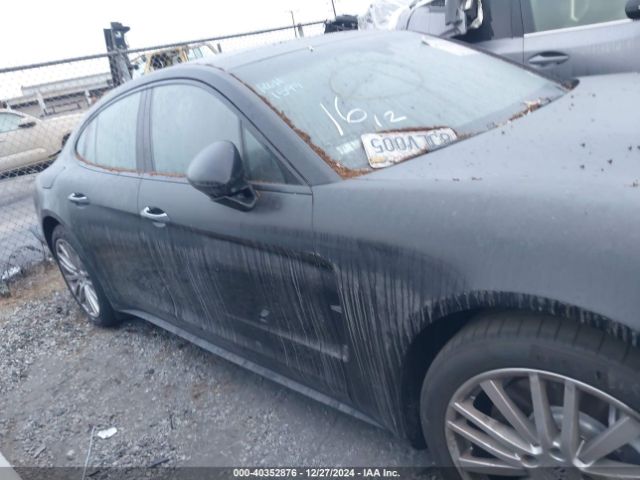 WP0AA2A76KL100789 Porsche PANAMERA 4