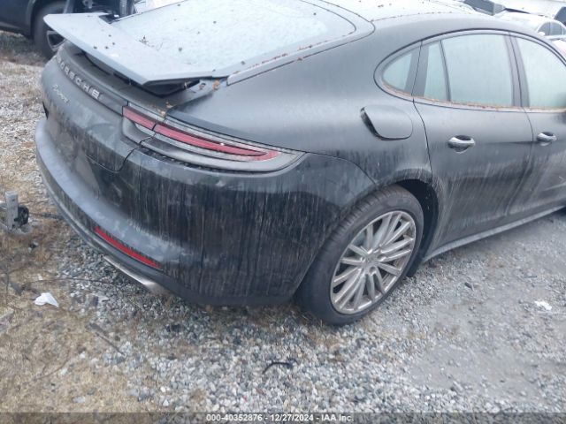 WP0AA2A76KL100789 Porsche PANAMERA 4