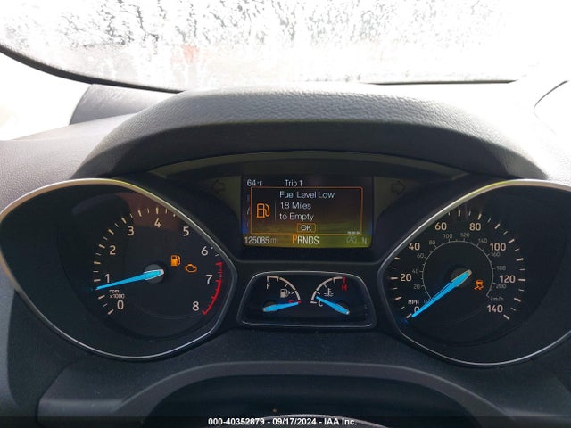 Ford ESCAPE SE 2017 1FMCU9GD4HUC03942 Image 7