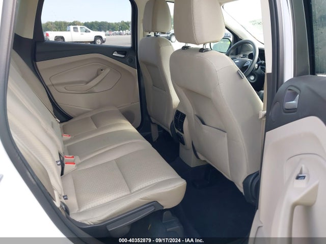 Ford ESCAPE SE 2017 1FMCU9GD4HUC03942 Image 8
