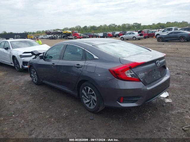 Продажа на аукционе авто 2016 Honda Civic Ex, vin: 19XFC2F72GE088505, номер лота: 40352899