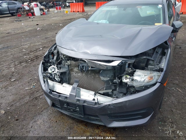 Продажа на аукционе авто 2016 Honda Civic Ex, vin: 19XFC2F72GE088505, номер лота: 40352899