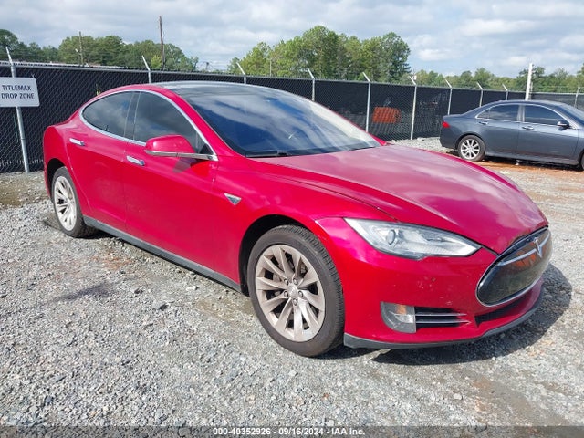 2013 TESLA MODEL S 5YJSA1CN4DFP27099 Photo 0