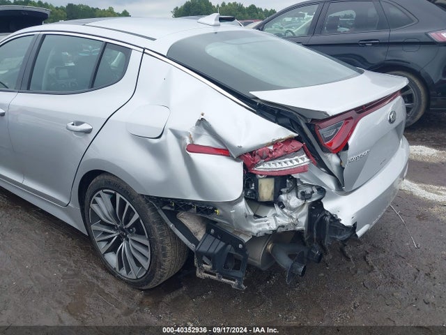 KIA Stinger Premium 2018 KNAE25LA7J6033266 Image 6